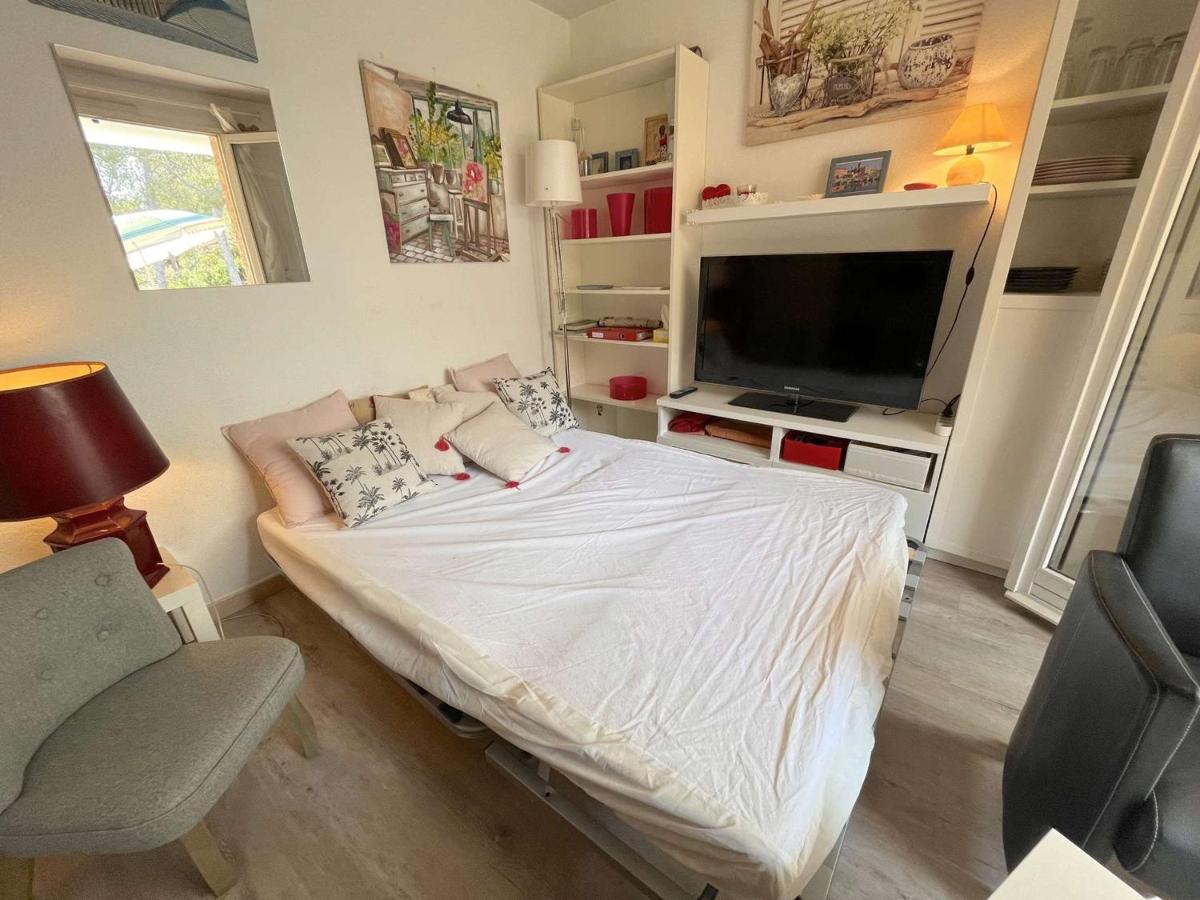 Appartement 2 Pieces Avec Terrasse Et Parking A 400M De La Plage - Saint Aygulf - Fr-1-226A-88 Exterior photo