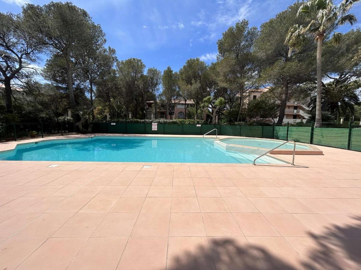 Appartement 2 Pieces Avec Terrasse Et Parking A 400M De La Plage - Saint Aygulf - Fr-1-226A-88 Exterior photo